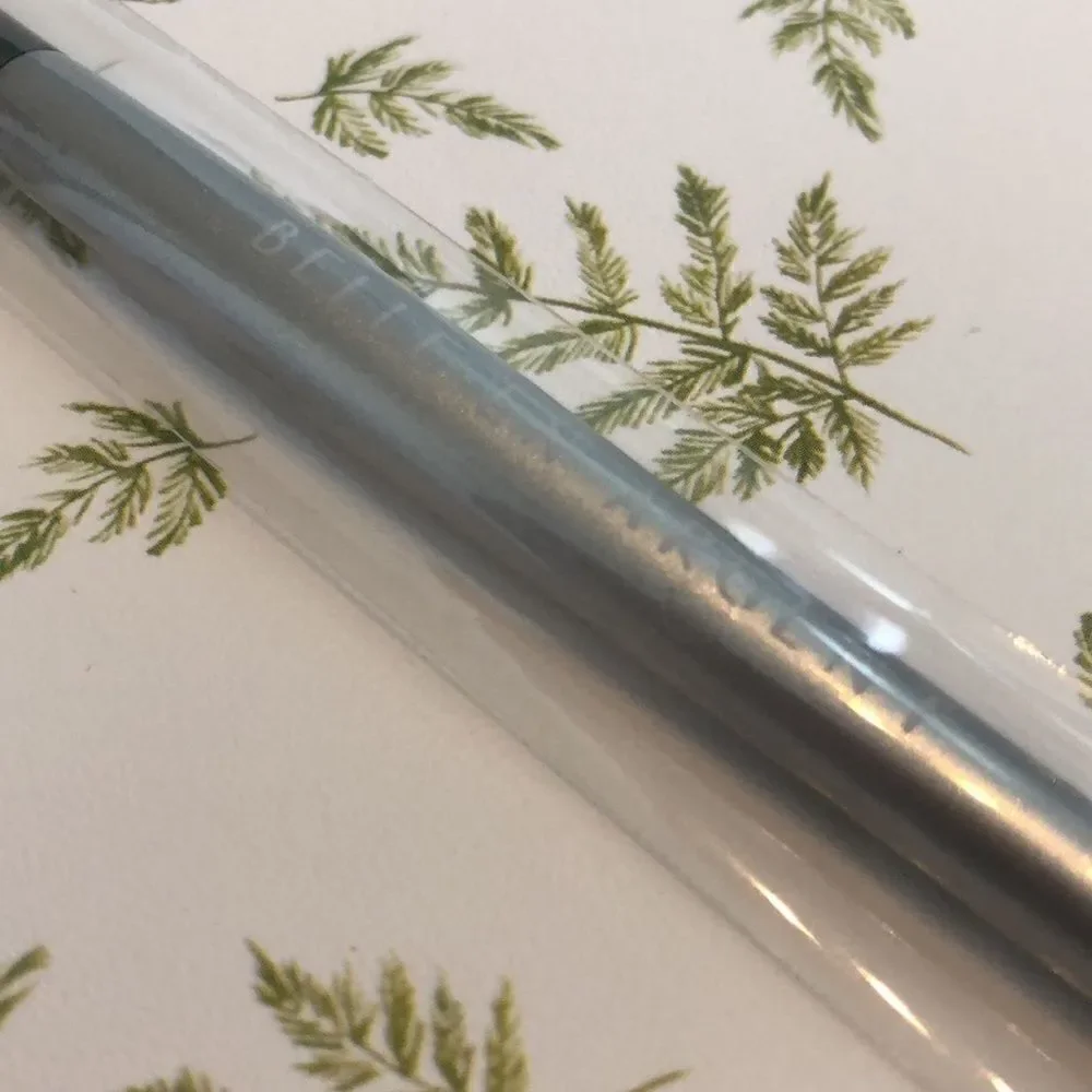 Belle en Argent The Subtly Shady Crease Blend Brush new plus Ipsy drawstring bag